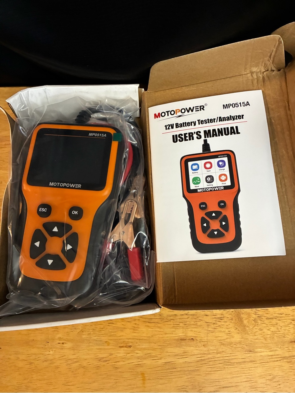 MOTOpower MP0515A 12V Battery Tester - Orange/Black